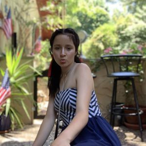 Meet your Posher, Lexi